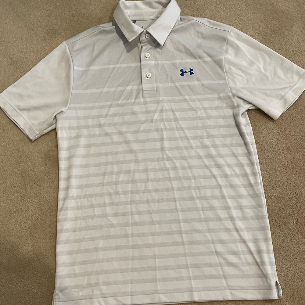 Under Armour Heatgear short sleeve athletic golf shirt